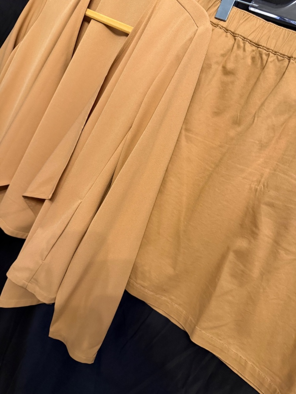 Colleen Lopez 2 Pc Khaki Set (Lg)